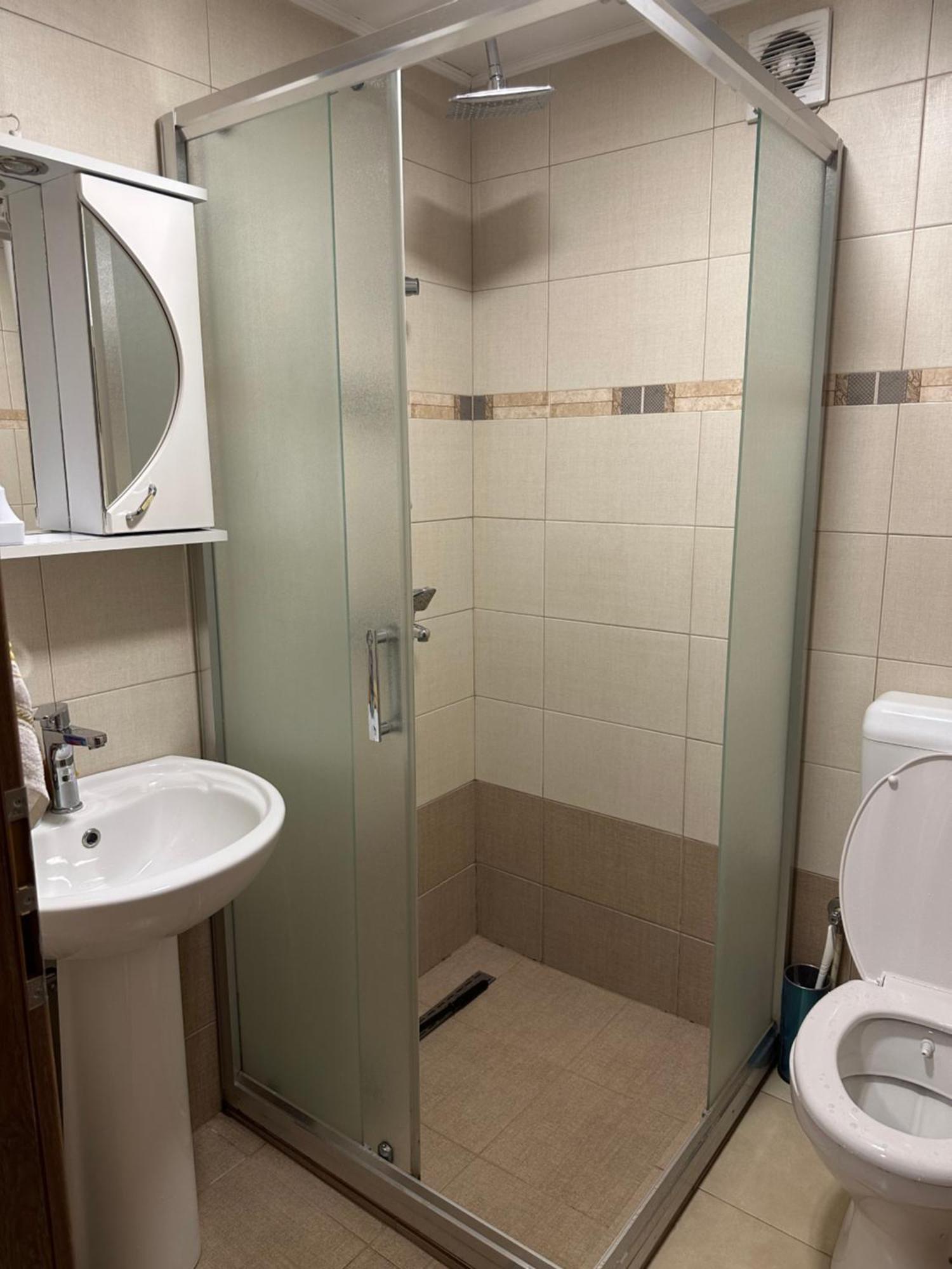 Garden Guesthouse Gjakova Ngoại thất bức ảnh