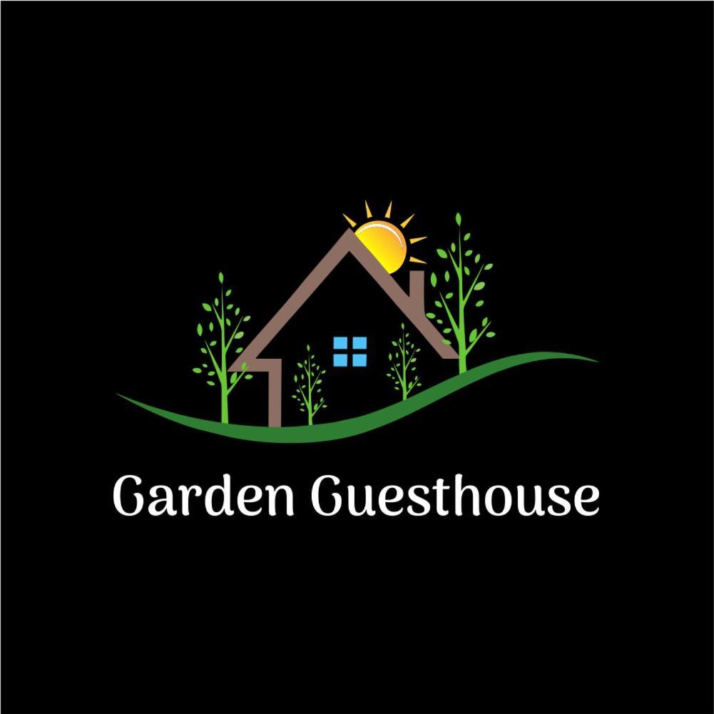 Garden Guesthouse Gjakova Ngoại thất bức ảnh